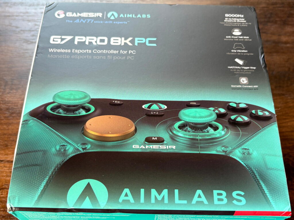 特徴1：所有欲を刺激するAimlabsコラボデザイン